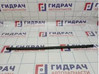 Уплотнитель стекла двери задней правой Hyundai Solaris 832411R0004X