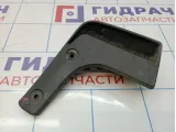 Брызговик задний левый Hyundai Solaris 86841-1R200