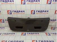 Обшивка двери багажника Hyundai Solaris 817501R200RY