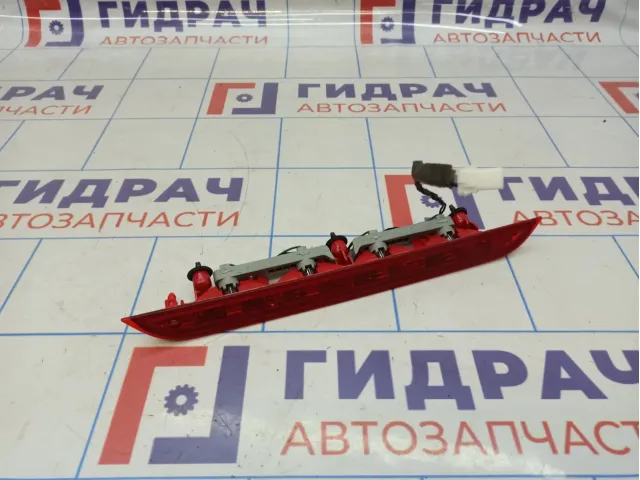 Фонарь задний стоп-сигнал Hyundai Solaris 92700-1R200