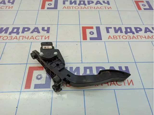 Педаль газа Hyundai Solaris 32700-1J600