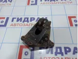Кронштейн КПП левый Hyundai Solaris 45211-23560