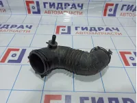 Патрубок воздушного фильтра Hyundai Solaris 28138-1R010