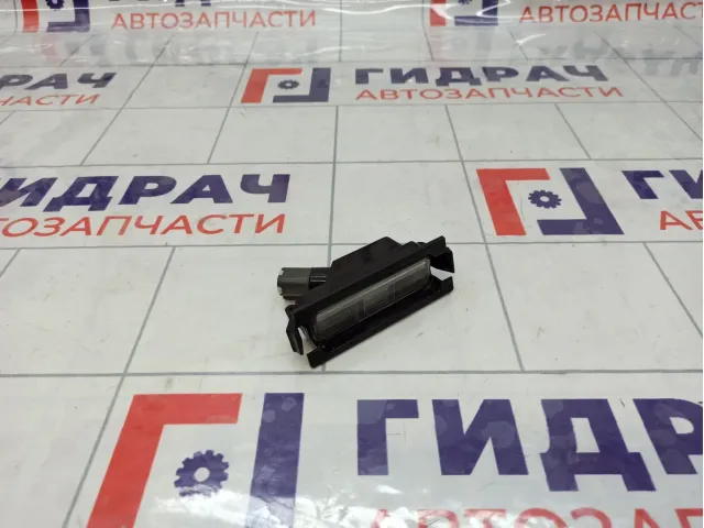 Фонарь подсветки номера правый Hyundai Solaris (RB) 92502-1H500