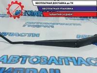 Поводок стеклоочистителя передний левый Hyundai Solaris 98310-1R000.