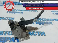 Педаль сцепления Hyundai Solaris 32802-1R100.