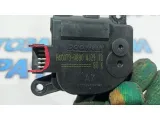 Моторчик заслонки отопителя Hyundai Solaris 97162-1JAA0. Сломана фишка.