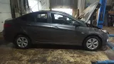 Уплотнитель стекла двери задней левой Hyundai Solaris 832311R0004X.