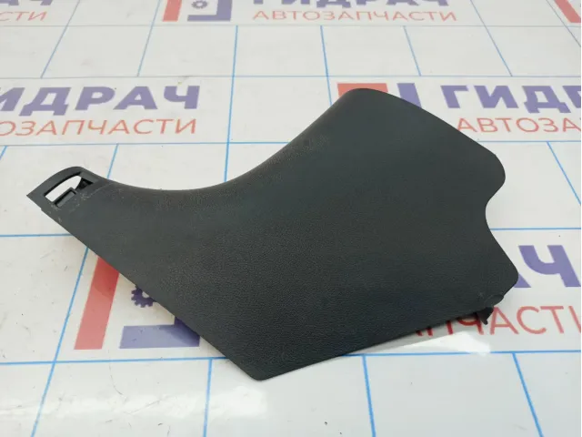Накладка порога внутренняя передняя левая Hyundai Solaris 858231R000RY