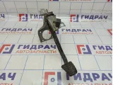Педаль тормоза Hyundai Solaris 32800-1R100