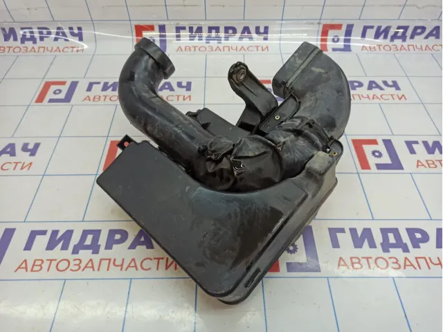 Резонатор воздушного фильтра Hyundai Solaris 28190-1R000