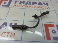 Датчик положения коленвала Hyundai Solaris 39180-2B100