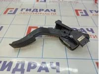 Педаль газа Hyundai Solaris 32700-1J600