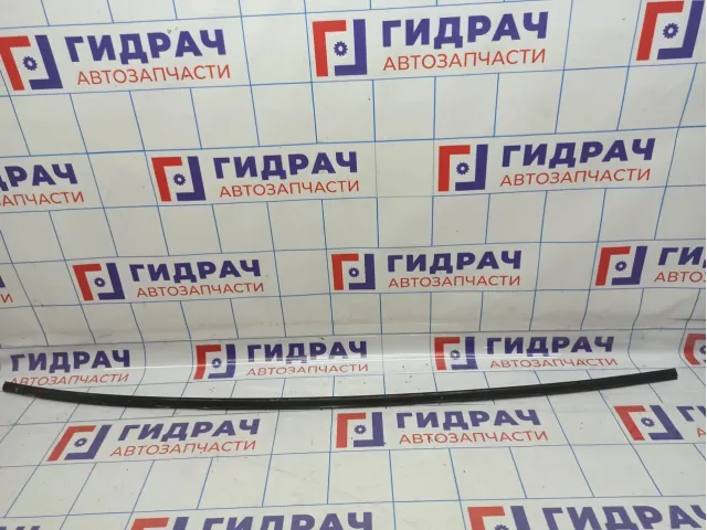 Молдинг крыши правый Hyundai Solaris 87241-4L000