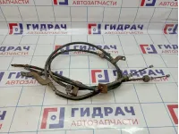 Трос стояночного тормоза Hyundai Solaris 59760-1R300