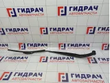 Поводок стеклоочистителя передний правый Hyundai Solaris 98320-1R000