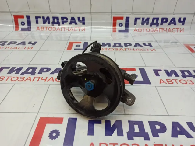 Насос гидроусилителя Hyundai Solaris (RB) 57100-4L001