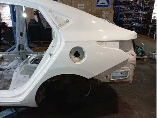 Крыло заднее левое Hyundai Solaris