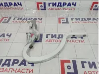 Петля крышки багажника правая Hyundai Solaris 79220-H5000