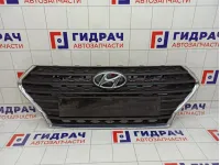 Решетка радиатора Hyundai Solaris 86350-H5000