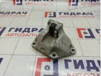 Кронштейн КПП Hyundai Solaris 45211-2F000