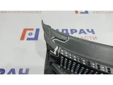 Решетка стеклоочистителя Hyundai Solaris 2 86150-H5000. Дефект.