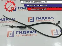 Трос стояночного тормоза правый Hyundai Solaris 2 59770-H9000.