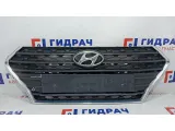 Решетка радиатора Hyundai Solaris 2 86351-H5000. Трещины.