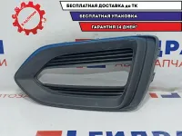 Рамка противотуманной фары правой Hyundai Solaris 2 86522-H5000.