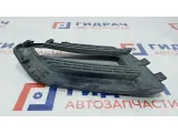 Рамка противотуманной фары правой Hyundai Solaris 2 86522-H5000.