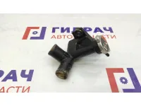 Горловина радиатора Hyundai Solaris 2 25327-H5000.