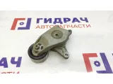 Ролик руч.ремня с кронштейном Hyundai Solaris 2 25281-04600.