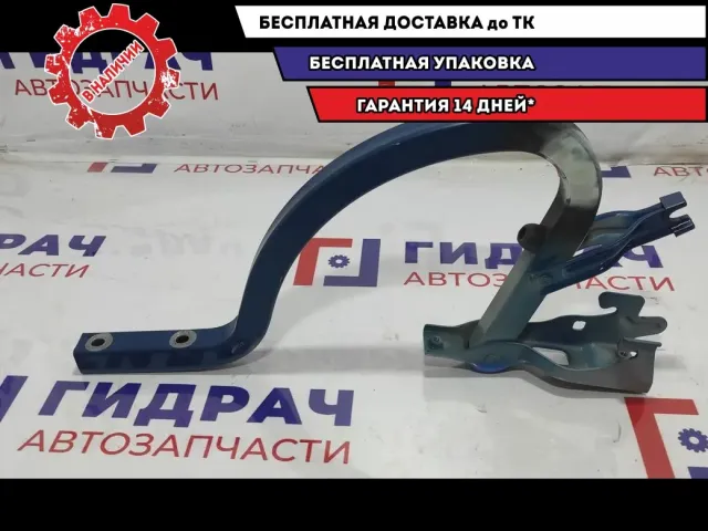 Петля крышки багажника правая Hyundai Solaris 2 79220-H5000. Ремонтировалась.
