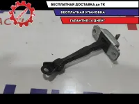 Ограничитель двери задний Hyundai Solaris 2 79490-F9000.