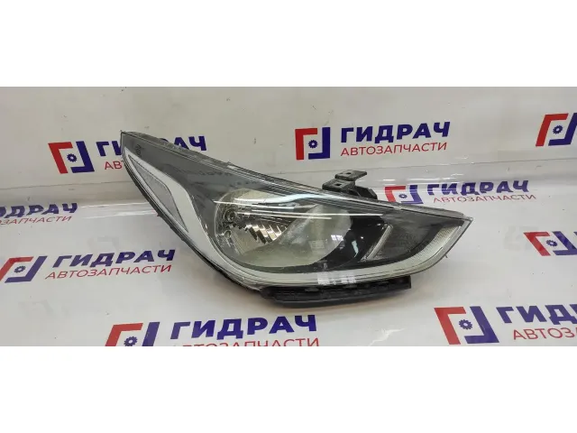 Фара правая Hyundai Solaris 2 92102-H5000. Аналог.