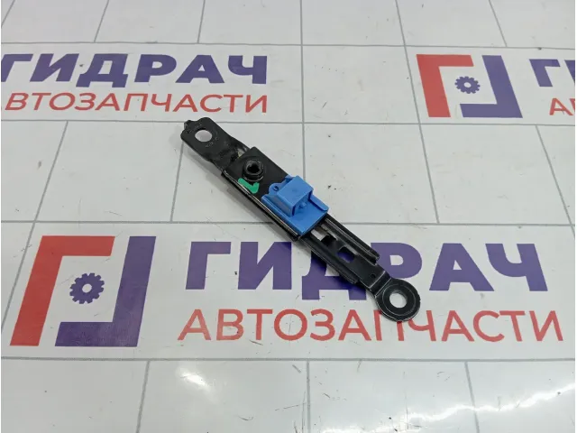 Механизм регулировки ремня безопасности Hyundai Solaris 88890-F2000