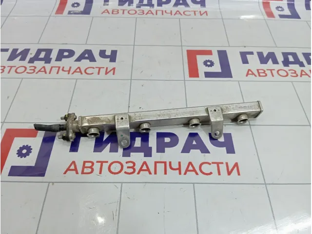Рейка топливная (рампа) Hyundai Solaris 35340-03140