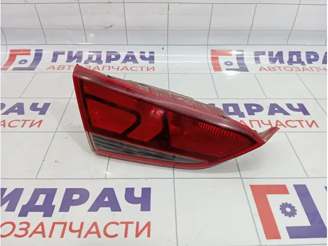 Фонарь задний внутренний левый Hyundai Solaris 92403-H5000