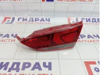 Фонарь задний внутренний правый Hyundai Solaris 92404-H5000
