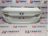 Крышка багажника Hyundai Solaris