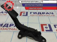 Педаль газа Hyundai Solaris 2 32700-F2100.