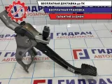 Педаль тормоза Hyundai Solaris 2 32800-H8100.