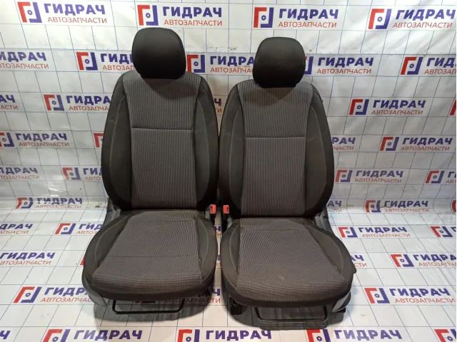 Комплект сидений Hyundai Solaris