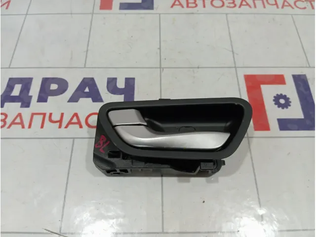 Ручка двери внутренняя левая Hyundai Solaris 82610H5000TT6