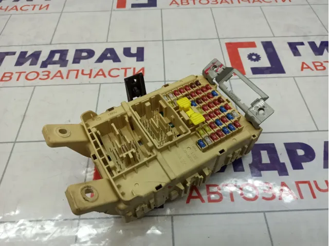 Блок предохранителей Hyundai Solaris 91957H5520