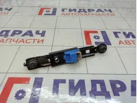 Механизм регулировки ремня безопасности Hyundai Solaris 88890F2000