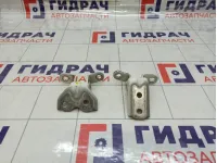 Петли двери передней правой Hyundai Solaris