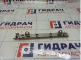 Рейка топливная (рампа) Hyundai Solaris 353402B140