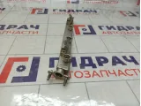 Рейка топливная (рампа) Hyundai Solaris 353402B140