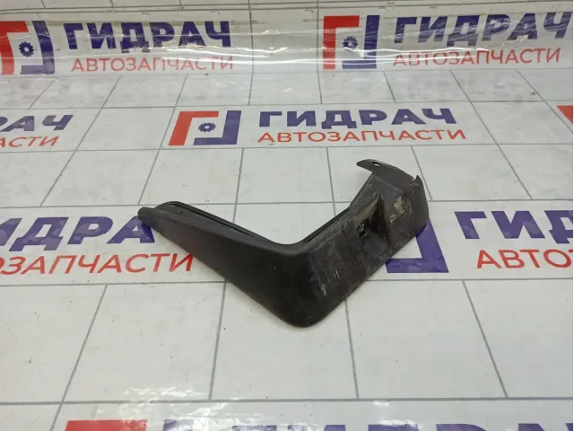 Брызговик передний левый Hyundai Solaris 86831H5000